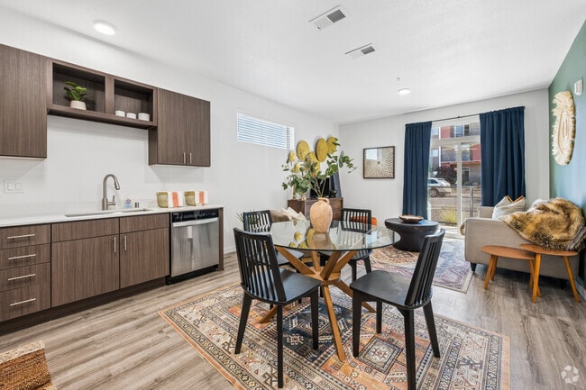 1BR, 1BA - 610SF - Dining Room - Camino Real Apartments
