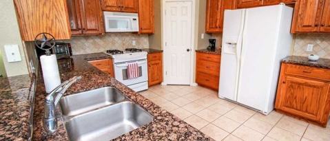 Building Photo - 8415 Lauren Dr
