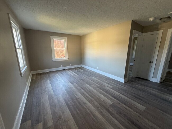 Foto del edificio - 221 Spruce St W