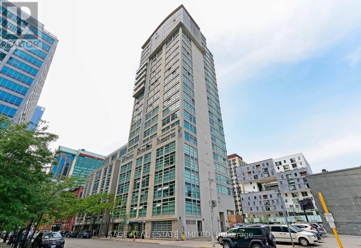 Primary Photo - 50-1450 Lombard St