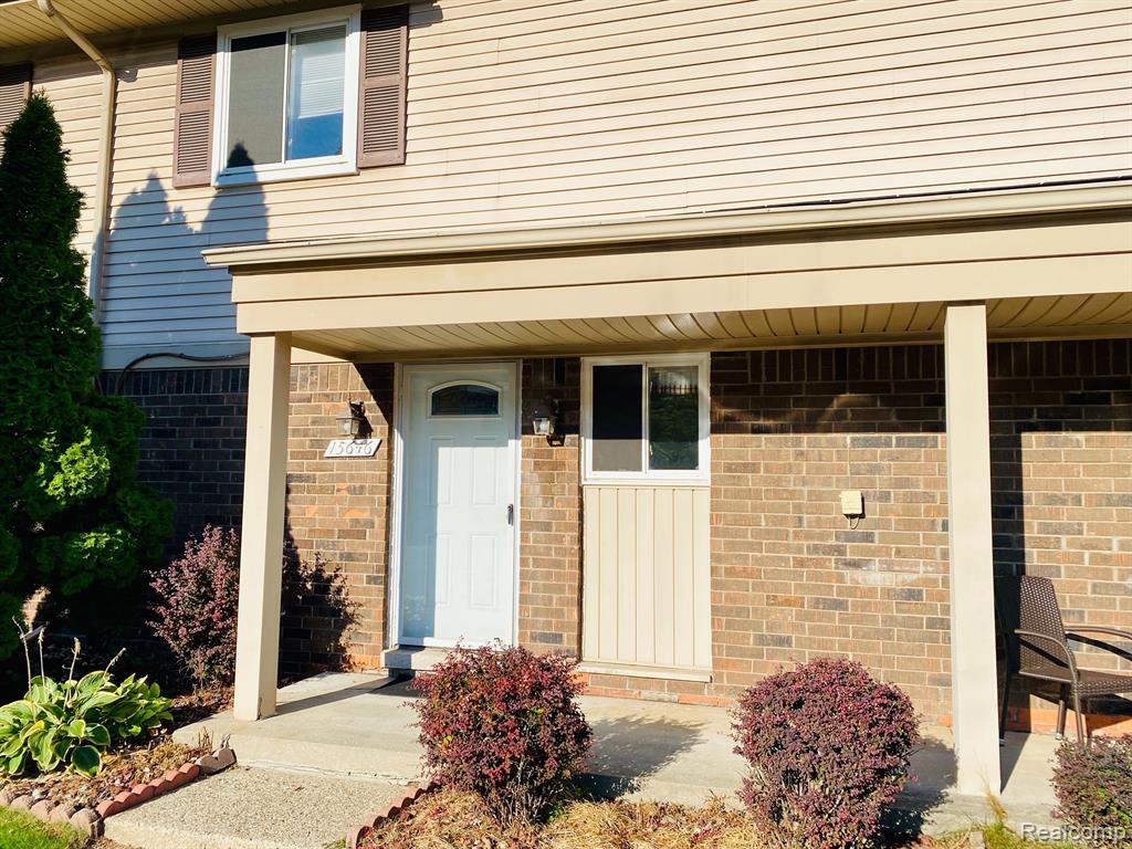 15646 Dupage Blvd, Taylor, MI 48180 Condo for Rent in Taylor, MI