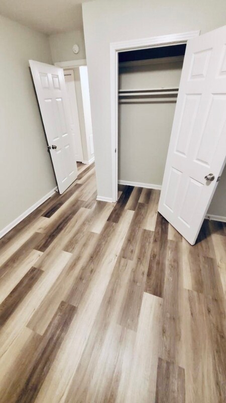 Foto del edificio - 4823 Donnybrook Ave
