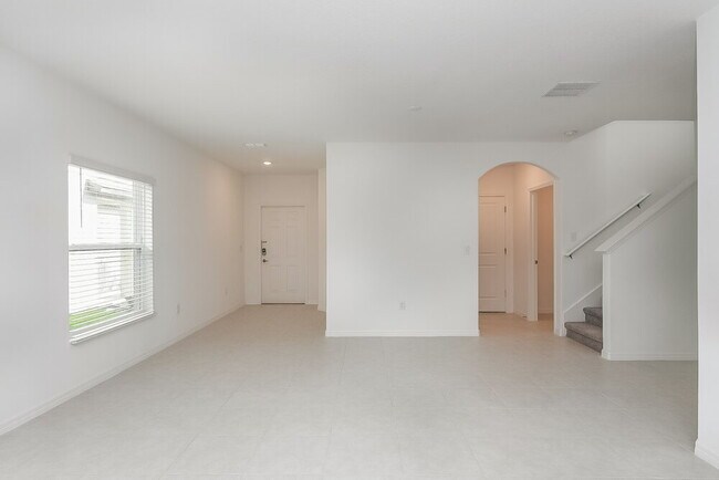 Foto del edificio - 7340 Spring Snowflake Ave