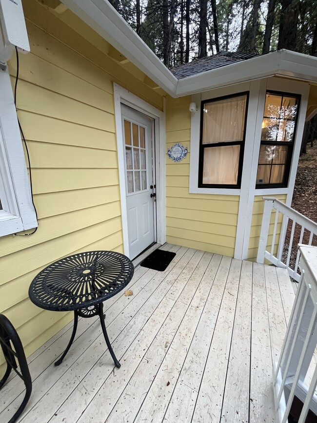 Front porch - 14052 Wings of Morning Dr