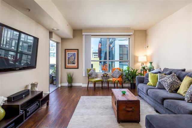 Foto del edificio - 253 10th Ave