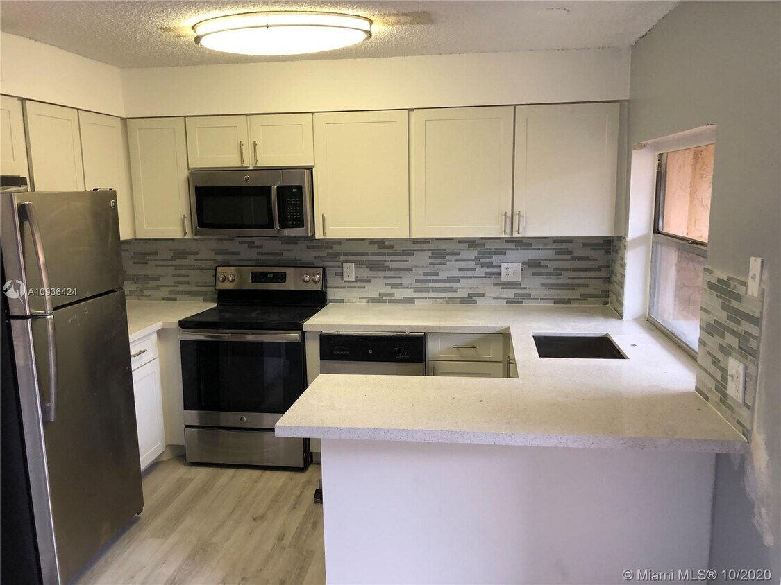 4409 Treehouse Ln Unit F, Tamarac, FL 33319 Apartment for Rent in