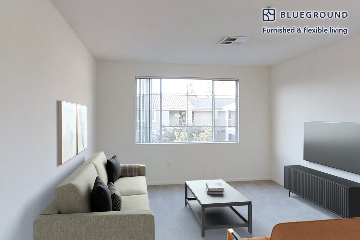 Foto principal - 3200 Rubino Dr