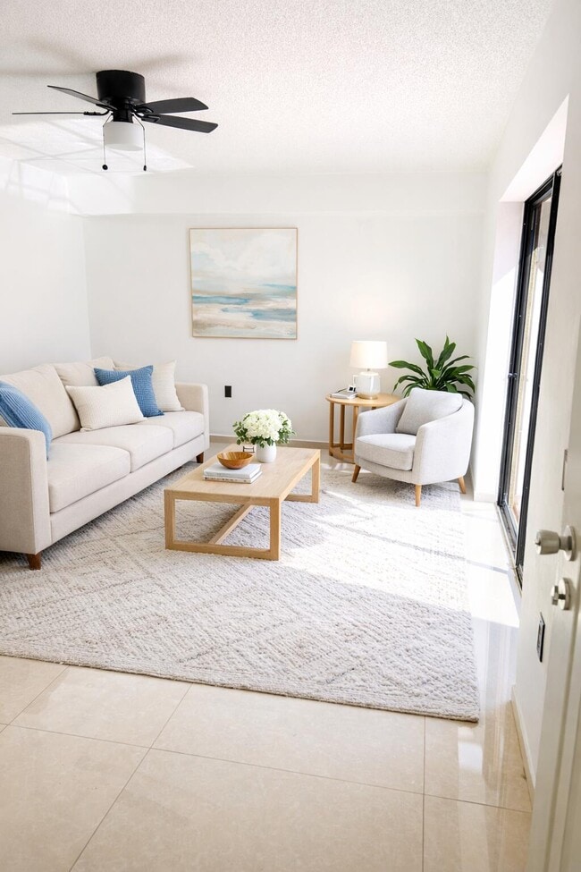 Building Photo - 728 Mill Valley Pl