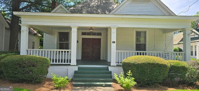 Foto del edificio - 712 Stonewall St