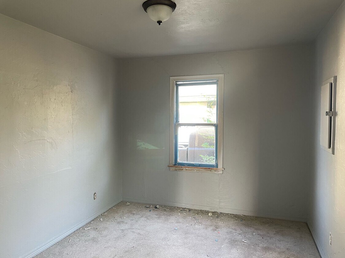 Building Photo - Cute 2/1 NW OKC - Rent to OWN!