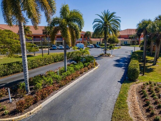 Photo - 15989 Mandolin Bay Dr Apartment