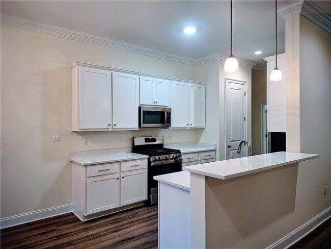 Foto del edificio - 341 Alan Cir