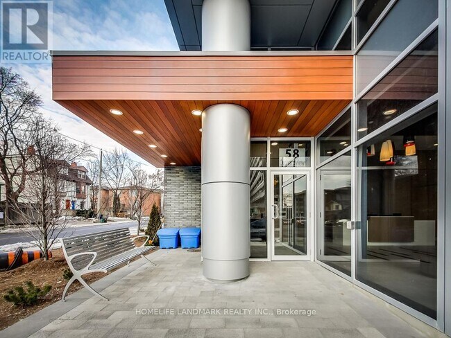 Building Photo - 58 Orchard View Blvd