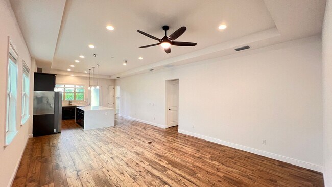 Foto del edificio - 9708 Bucklow Hill Dr