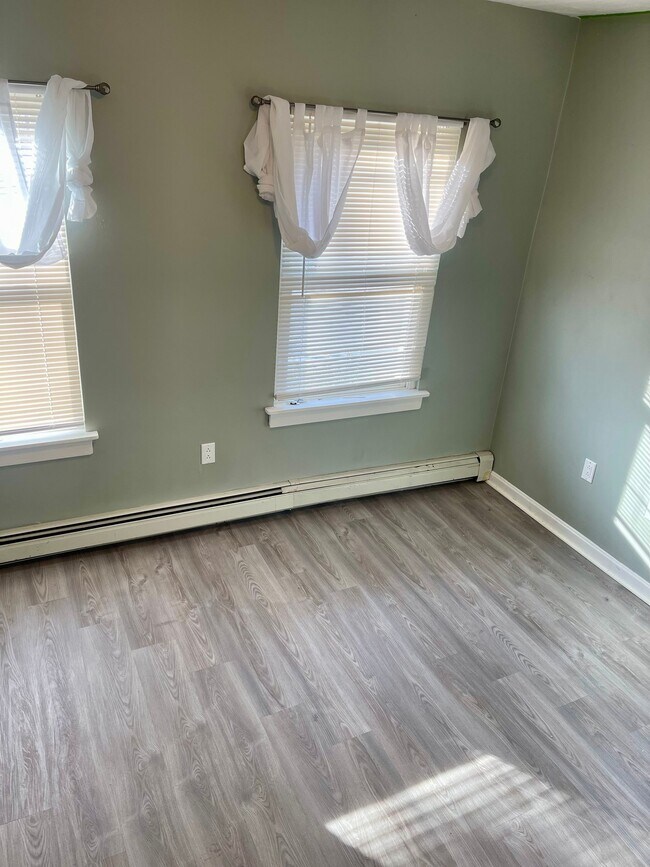 Foto del edificio - 62 E Water St