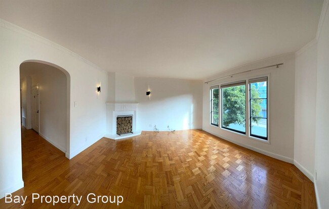 Building Photo - 2 br, 1.5 bath House - 476 Eureka St.