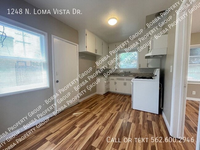 Building Photo - 1248 N Loma Vista Dr