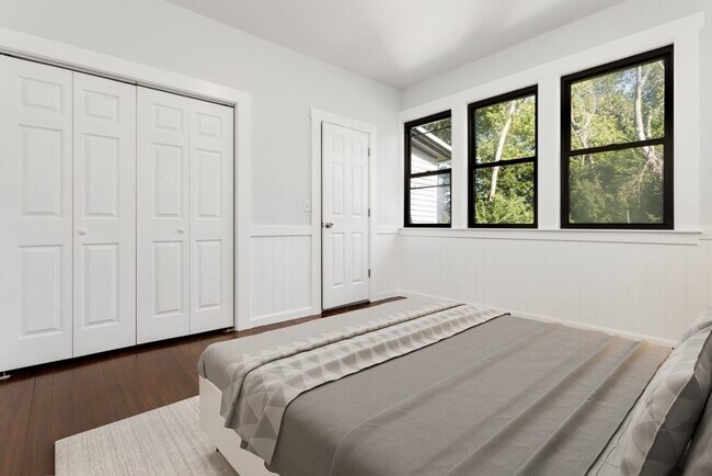 Building Photo - 1159 Osgood St