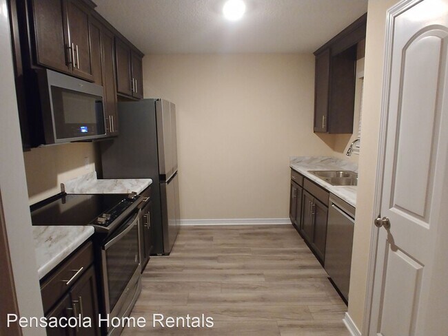 Building Photo - 4 br, 2 bath House - 6325 Southridge Rd