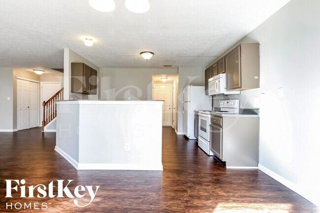 Building Photo - 9135 Allegro Dr