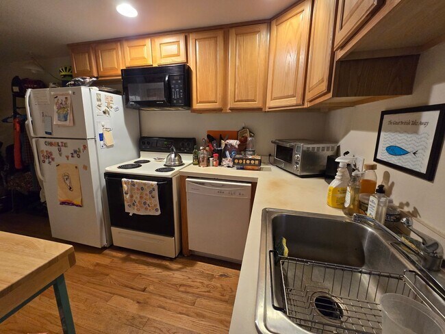 Foto del edificio - 2055 Fitzwater St