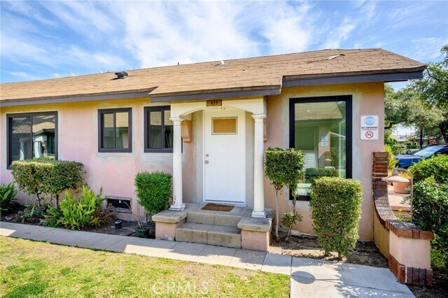 Foto del edificio - 417 Riverdale Dr