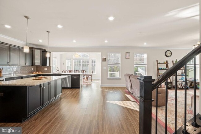 Building Photo - 1281 Backbone Wy