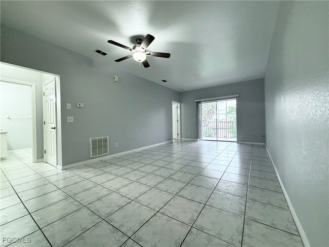 Building Photo - 1109 SW 48th Terrace