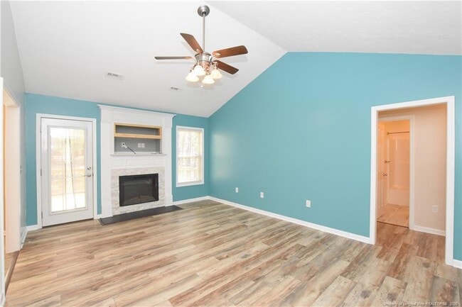 Building Photo - 57 Cutter Cir