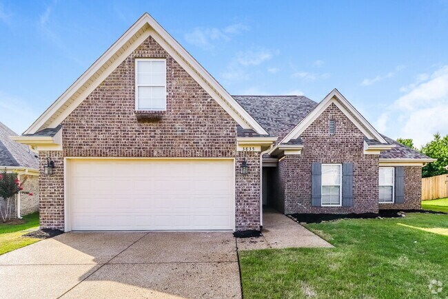 Building Photo - 3835 Dawnwood Cir W
