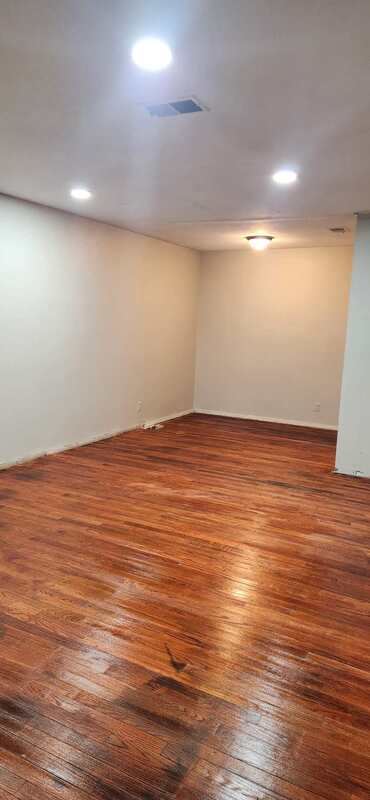 Building Photo - 5211 General Ln