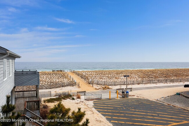 Foto del edificio - 1 New Jersey Ave