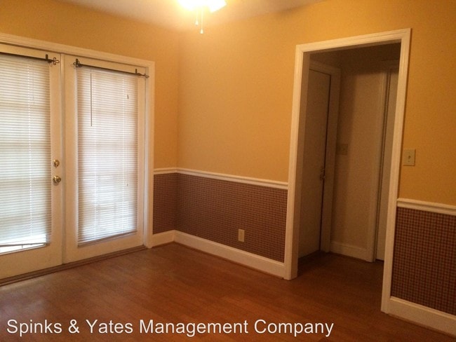 Building Photo - 3 br, 2 bath House - 314 Old Pond Road