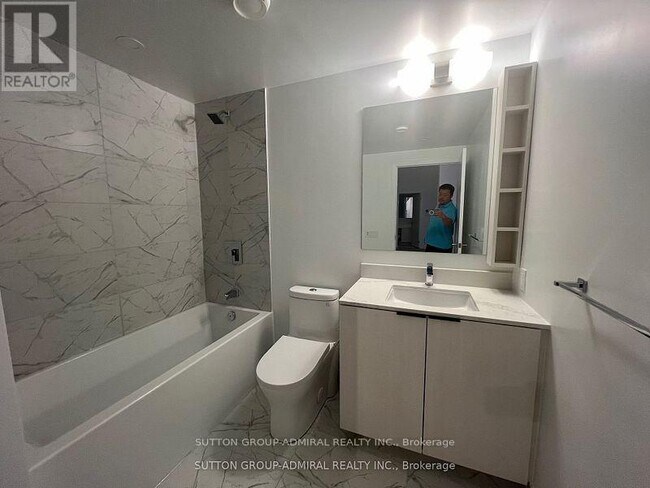 Photo du bâtiment - 82 Dalhousie St