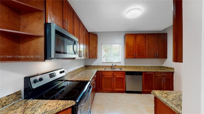 Foto del edificio - 2915 SW 24th Ter