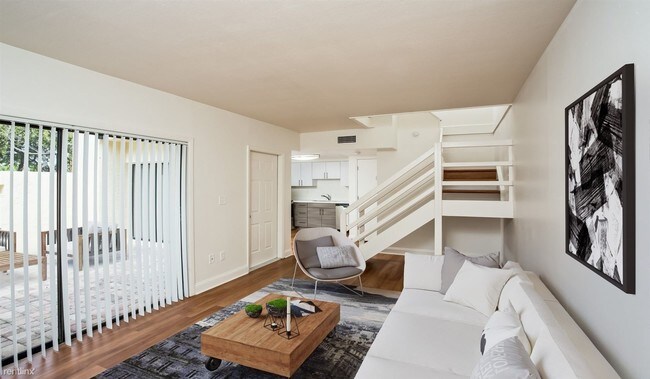 Building Photo - 1 br, 1 bath Apartment - 8339 SW 107th Ave