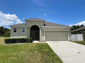 Building Photo - 727 Star Magnolia Dr