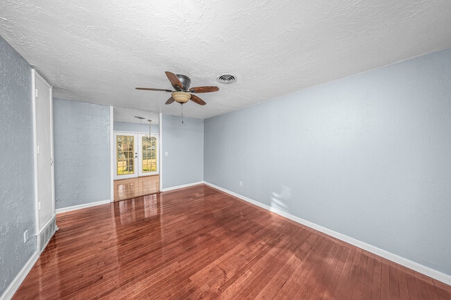 Building Photo - 1632 NW 48th St