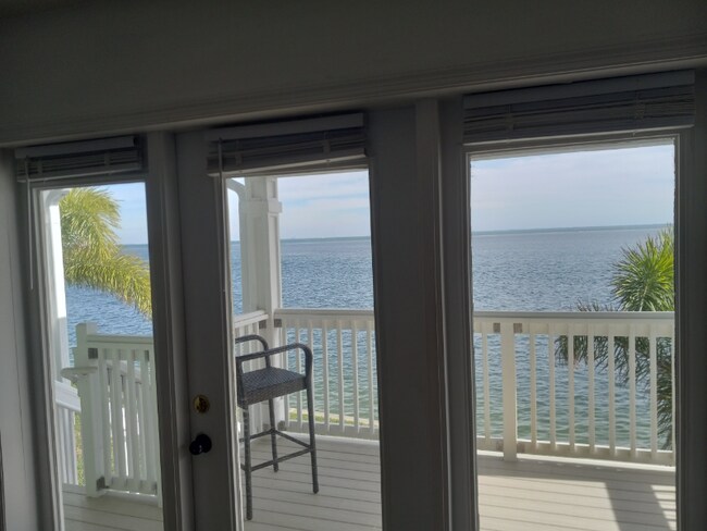 Foto del edificio - 5260 Coquina Key Dr SE
