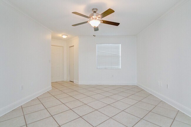 Foto del edificio - Spacious 2bed/2bath Condo FOR RENT at Blos...