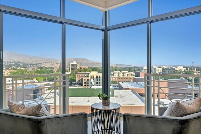 Foto del edificio - Luxury Condo in Downtown Boise