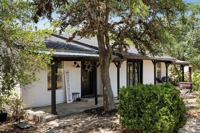 Foto del edificio - 2591 Spring Valley Dr