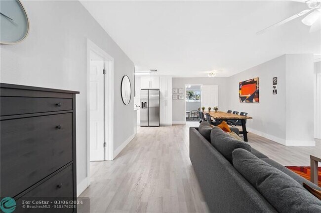 Foto del edificio - 3221 SW 23rd Ct