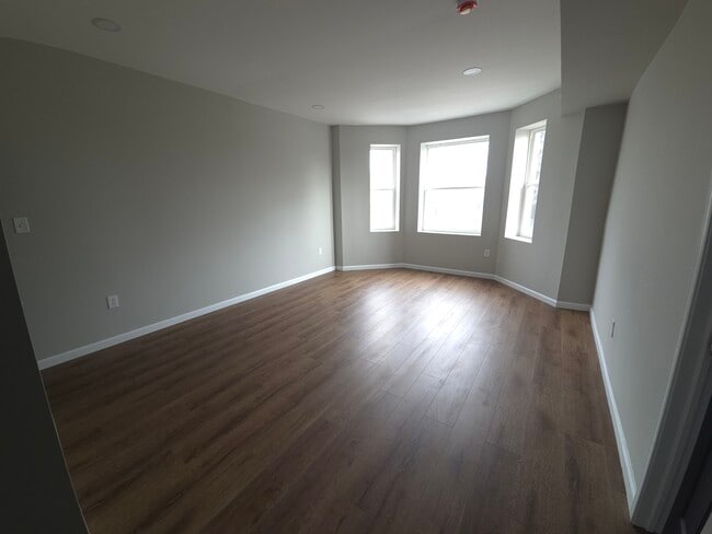 Photo - 2732 Reisterstown Rd Apartment