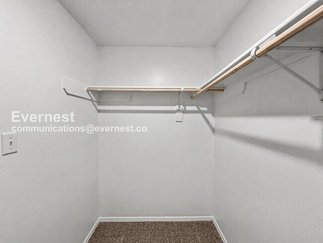 Foto del edificio - 480 Moonlight Cove