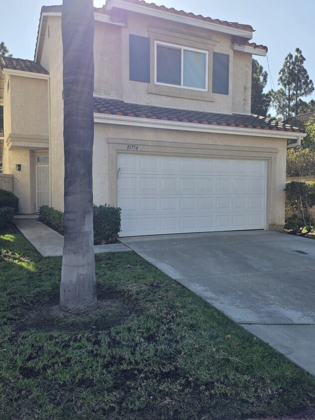 Foto principal - 10754 Westonhill Dr