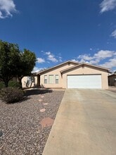 Building Photo - 5727 Pecan Ln