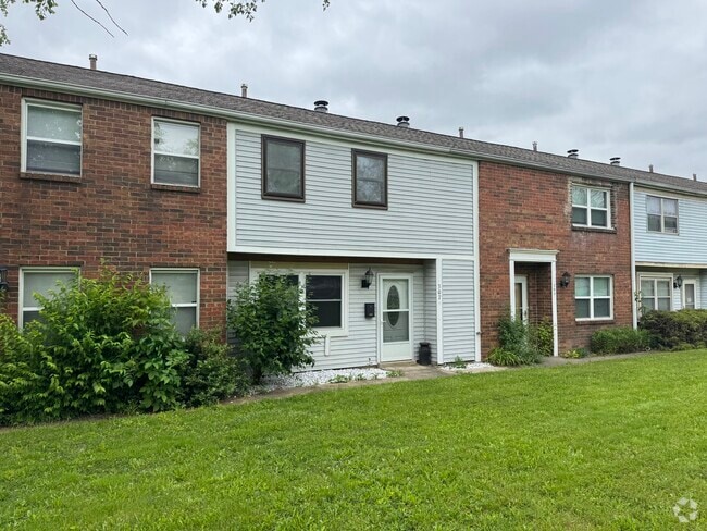 Building Photo - 307 Cross Wind Dr