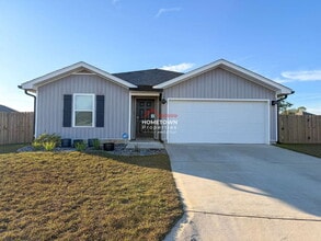 Building Photo - 4425 Redbay Ct