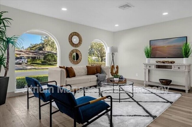 Building Photo - 2510 Lauder Dr